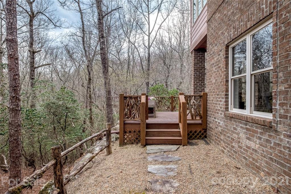 40 Ulvda Court Brevard NC 28712