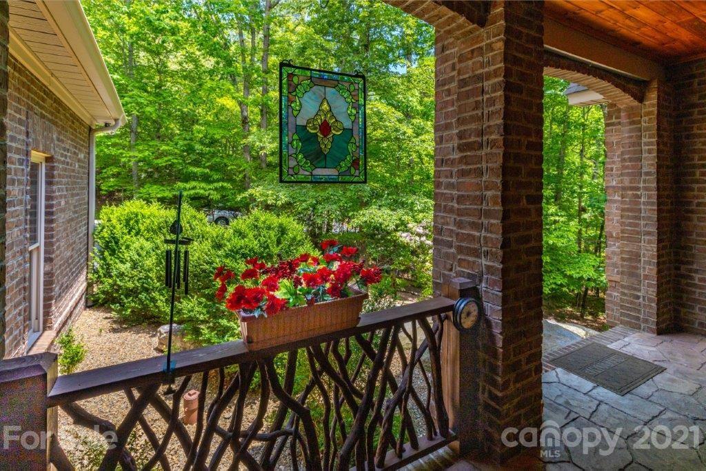 40 Ulvda Court Brevard NC 28712
