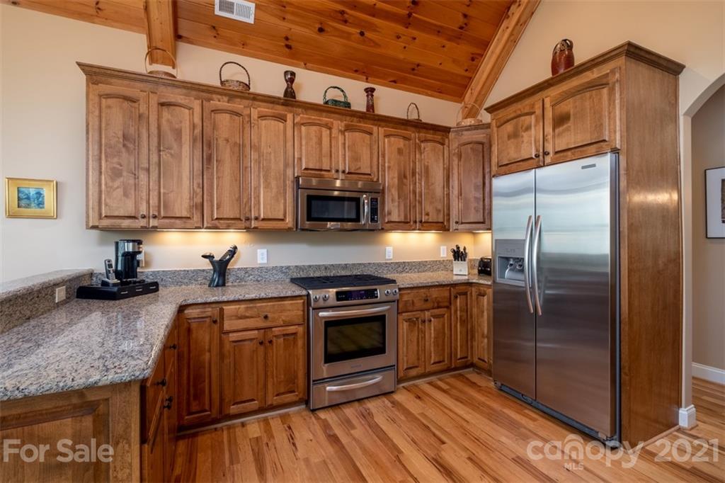 40 Ulvda Court Brevard NC 28712