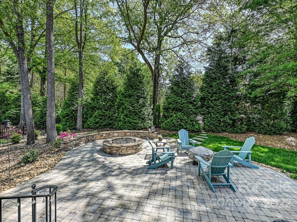 9303 Clerkenwell Drive Waxhaw NC 28173