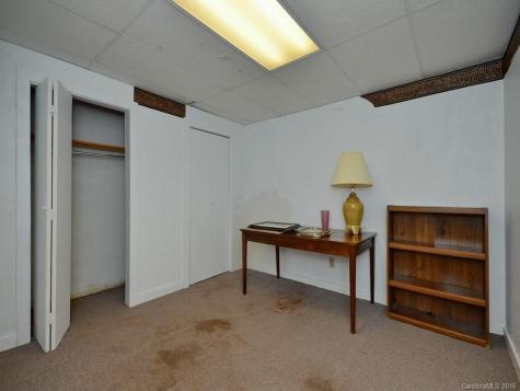 32 Bobwhite Hill Leicester NC 28748