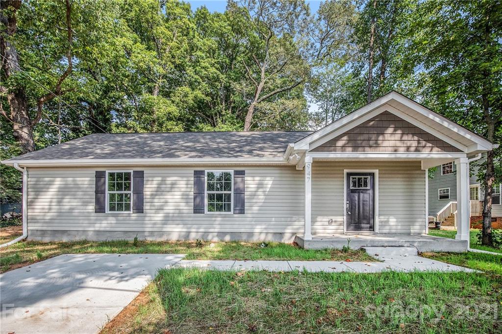 947 Wallace Street Statesville NC 28677
