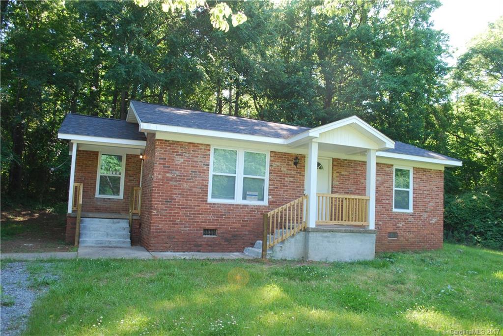 918 Breezewood Drive Charlotte NC 28262
