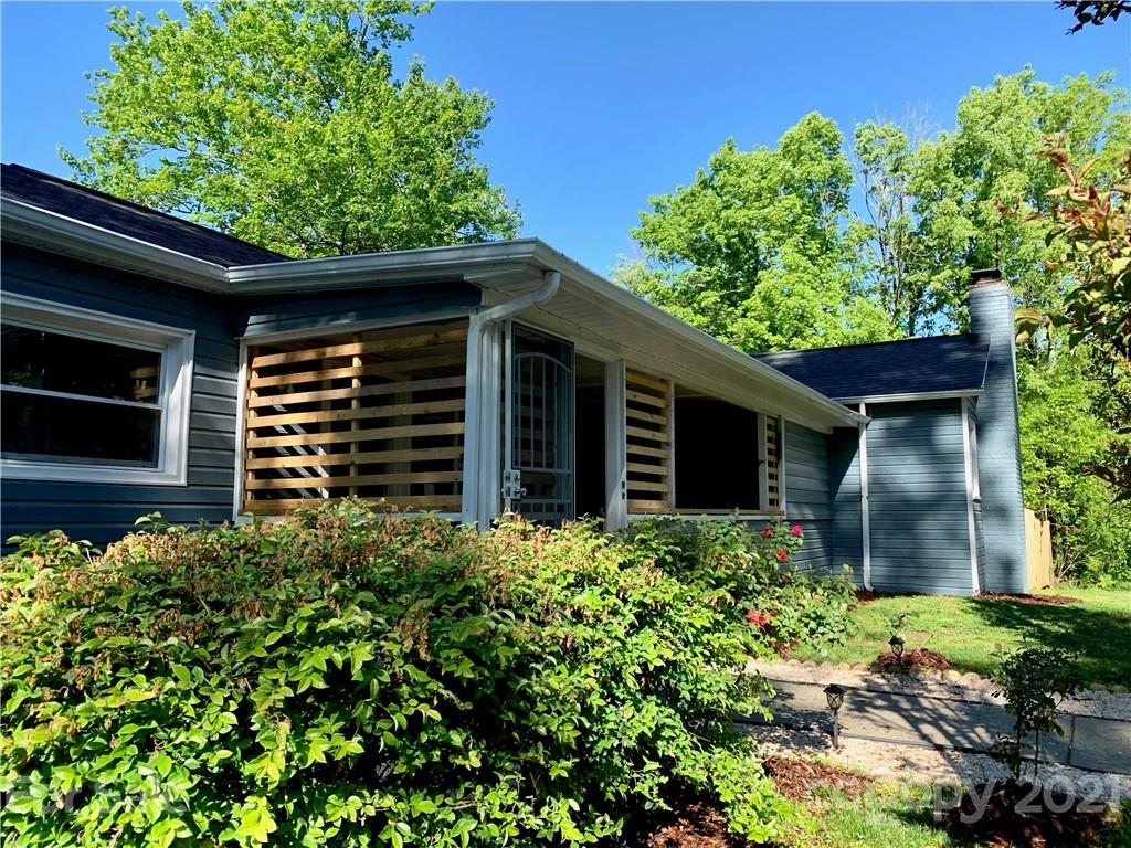 225 Atkinson Drive Charlotte NC 28214