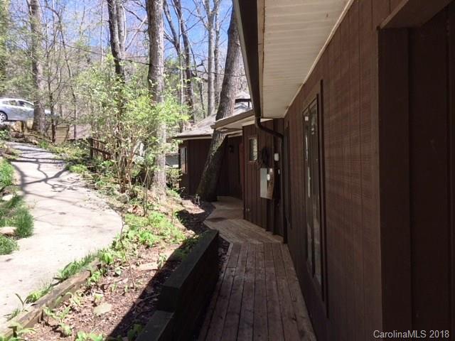 40 Weeping Cherry Forest Road Fairview NC 28730