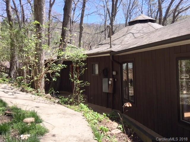 40 Weeping Cherry Forest Road Fairview NC 28730