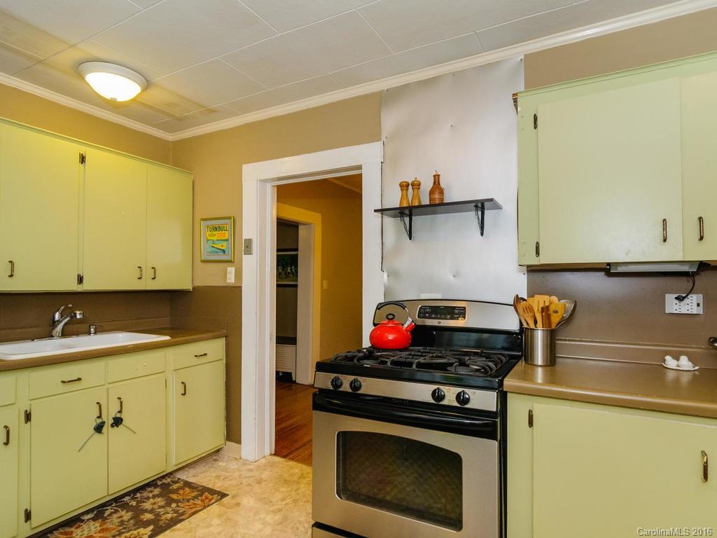 30 Stewart Street Asheville NC 28806