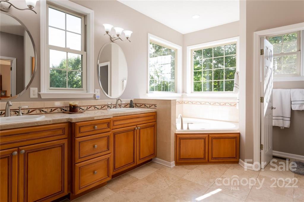 48 Rilandwell Drive Fletcher NC 28732