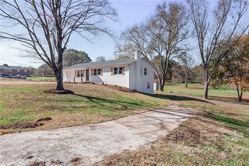 204 Skycrest Avenue Shelby NC 28152