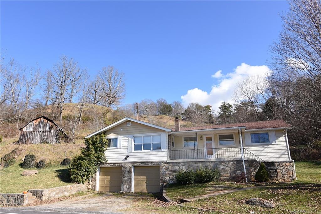 445 Raccoon Road Waynesville NC 28786