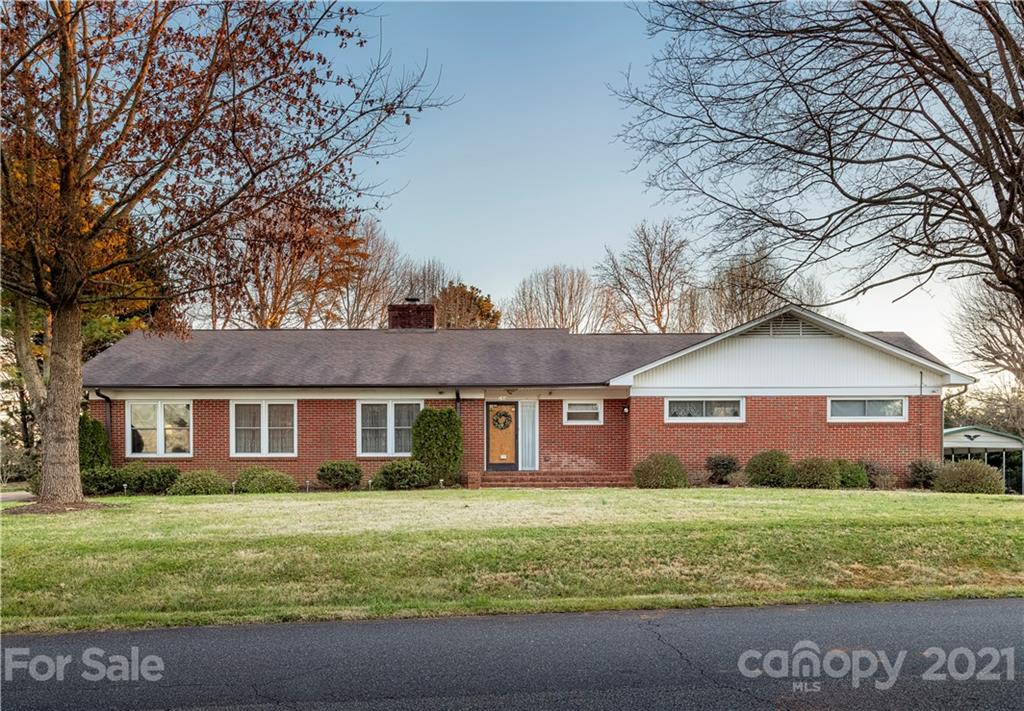264 28th Avenue Place NE Hickory NC 28601