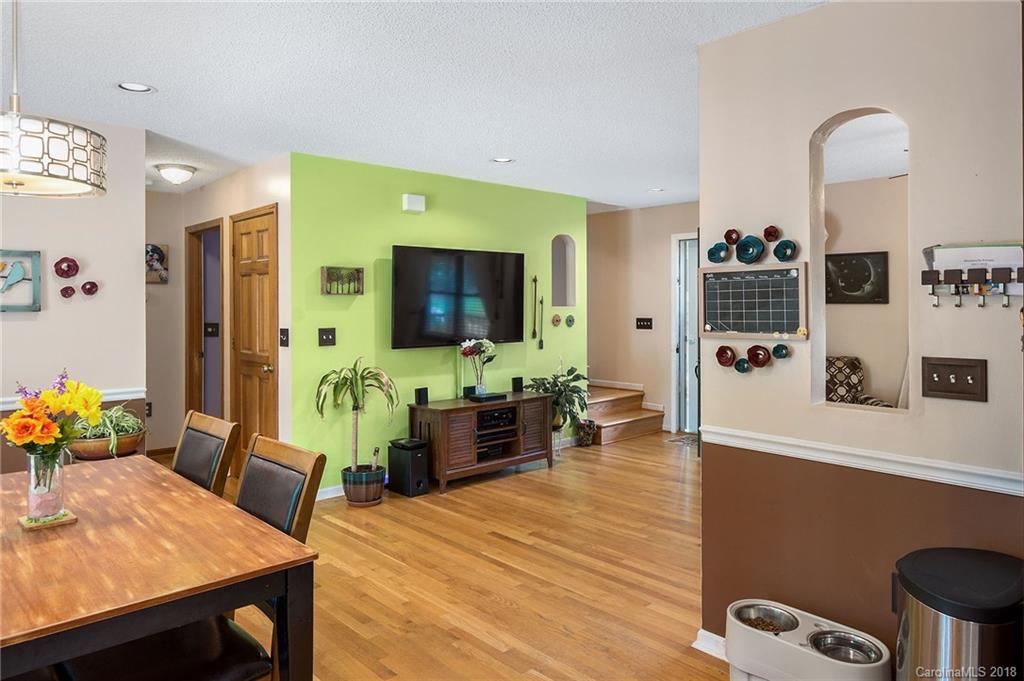 12 Alexander Chapel Drive Asheville NC 28804