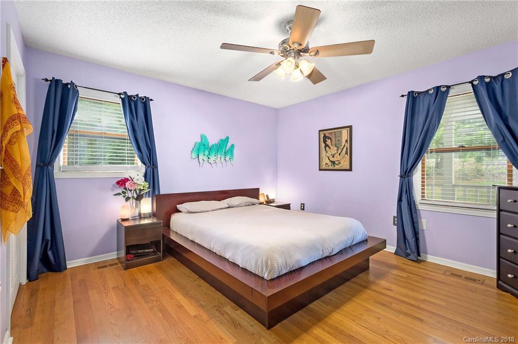 12 Alexander Chapel Drive Asheville NC 28804