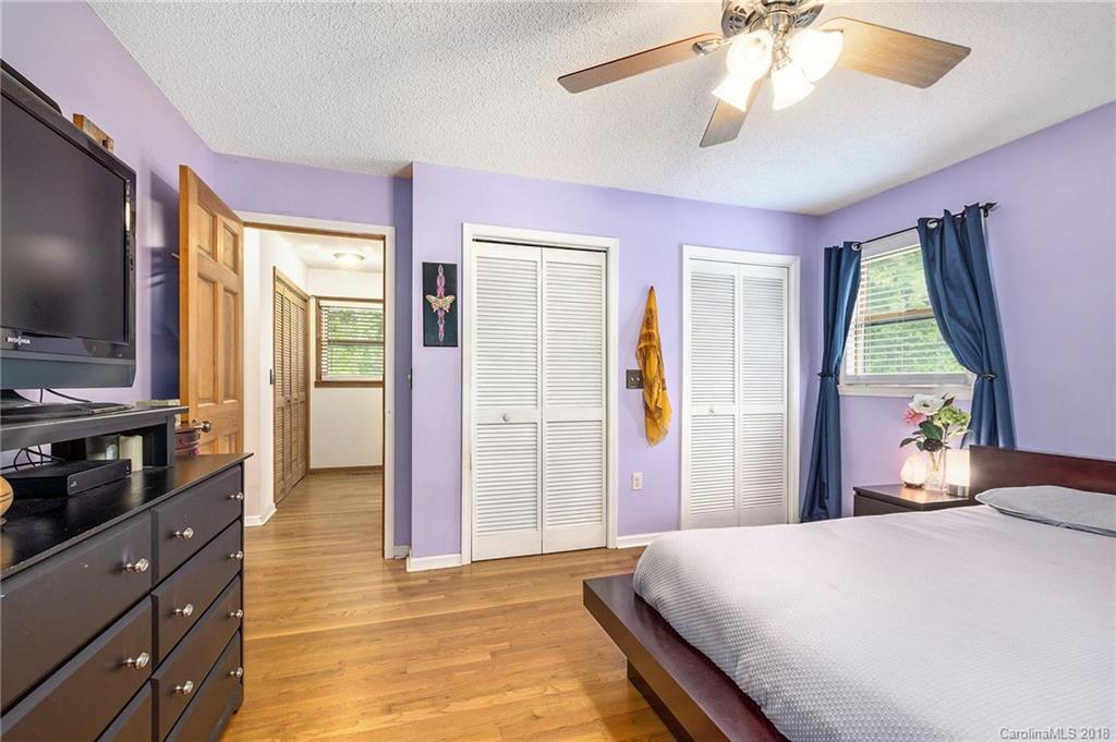12 Alexander Chapel Drive Asheville NC 28804