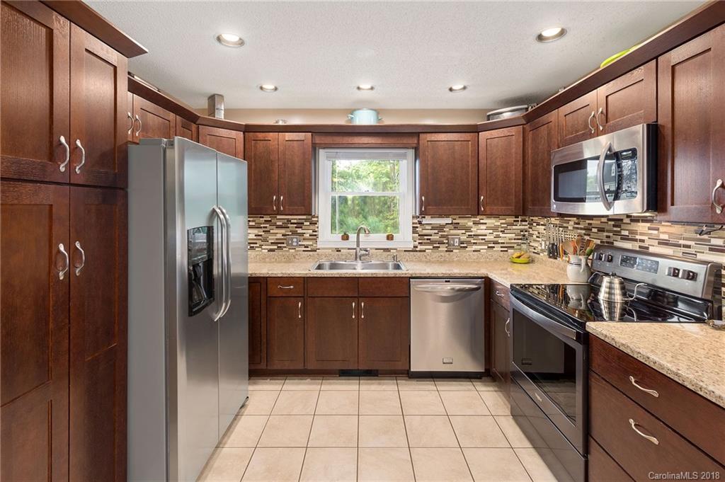 12 Alexander Chapel Drive Asheville NC 28804