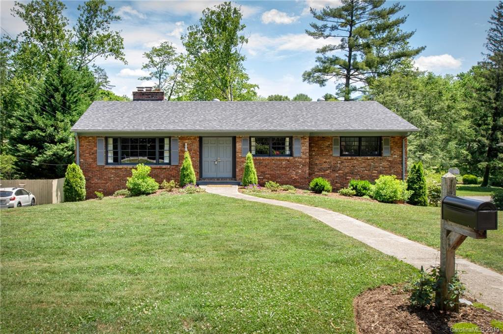 11 Wisteria Drive Asheville NC 28804