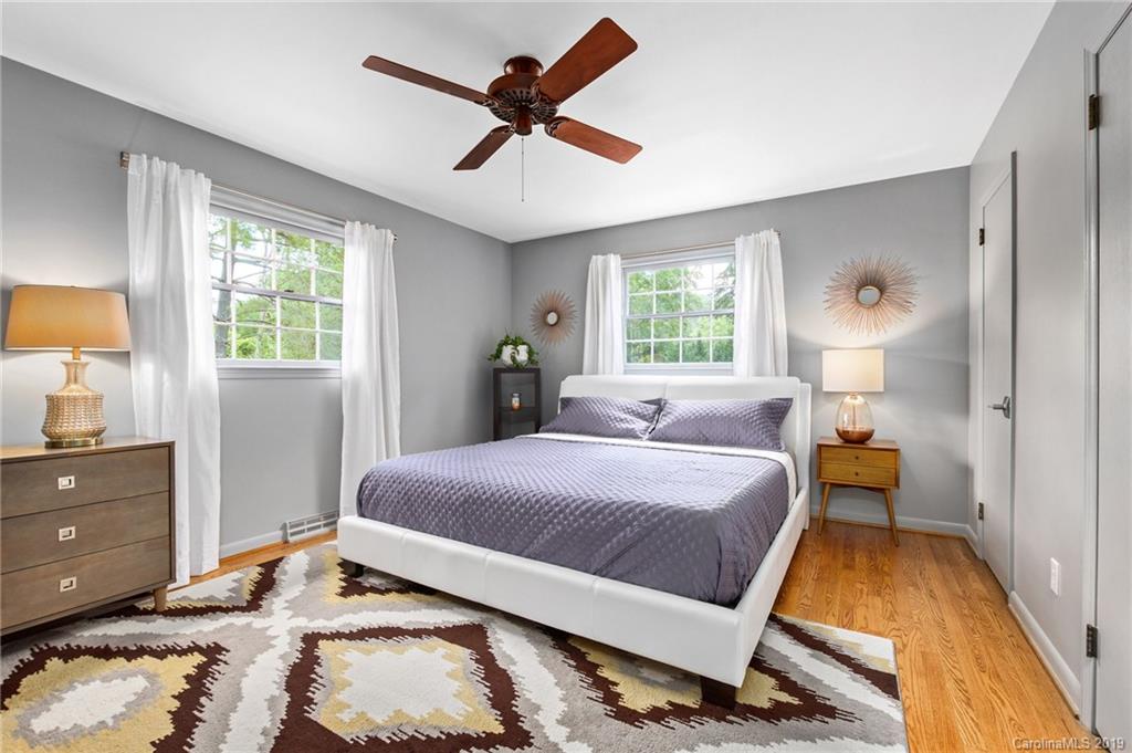 11 Wisteria Drive Asheville NC 28804