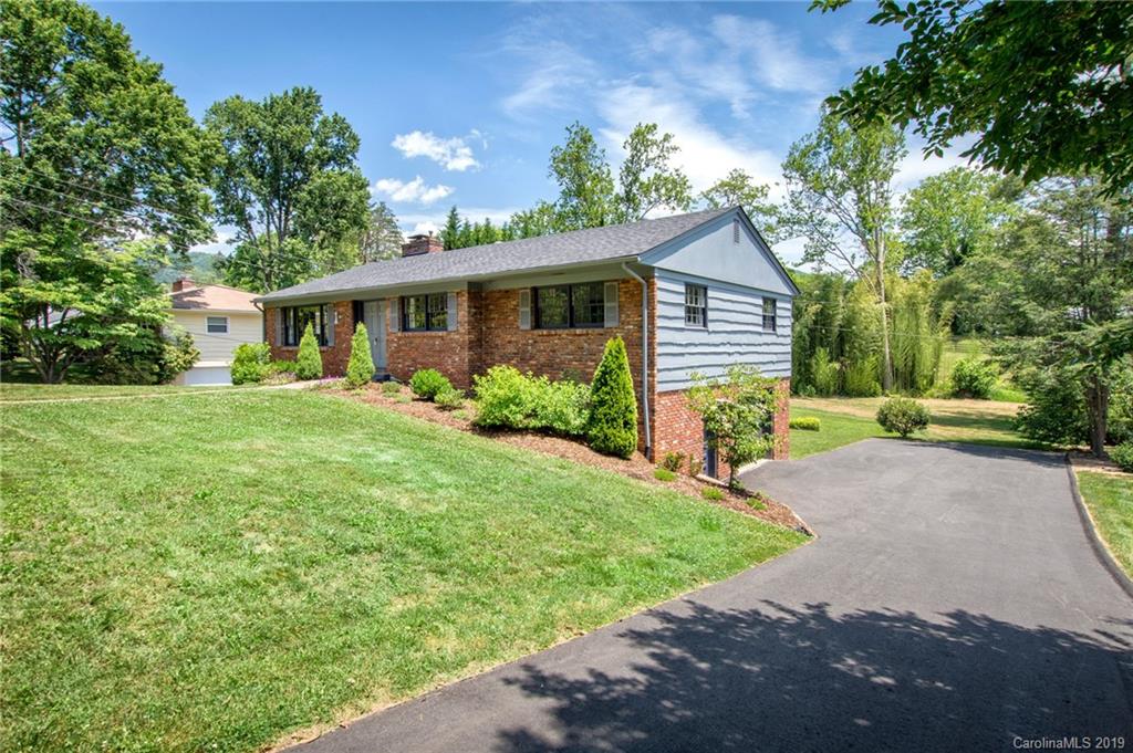 11 Wisteria Drive Asheville NC 28804