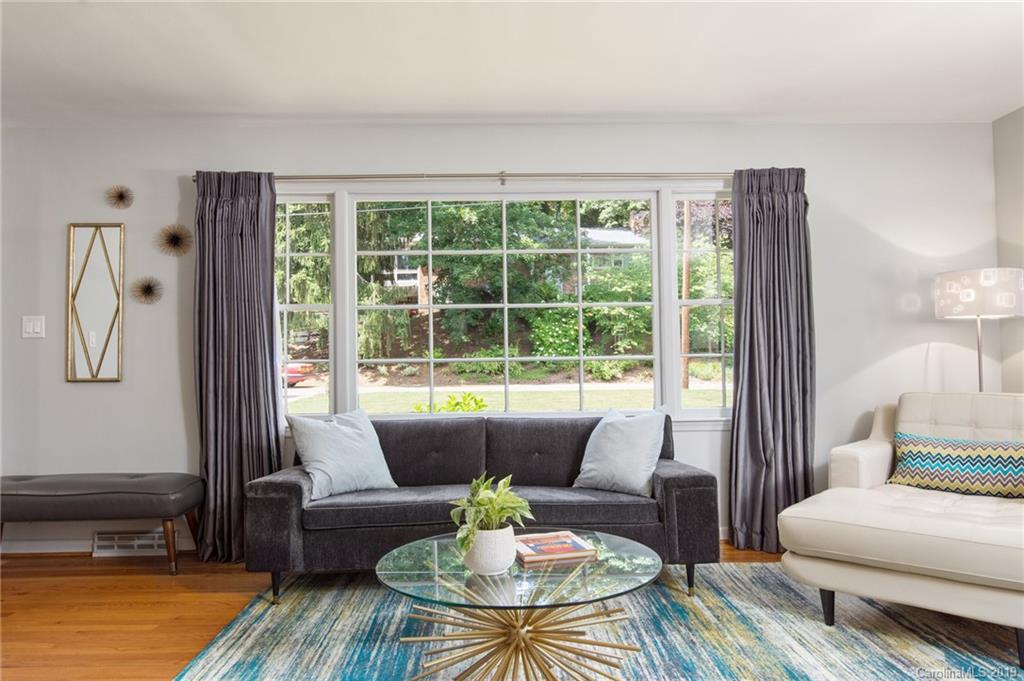 11 Wisteria Drive Asheville NC 28804