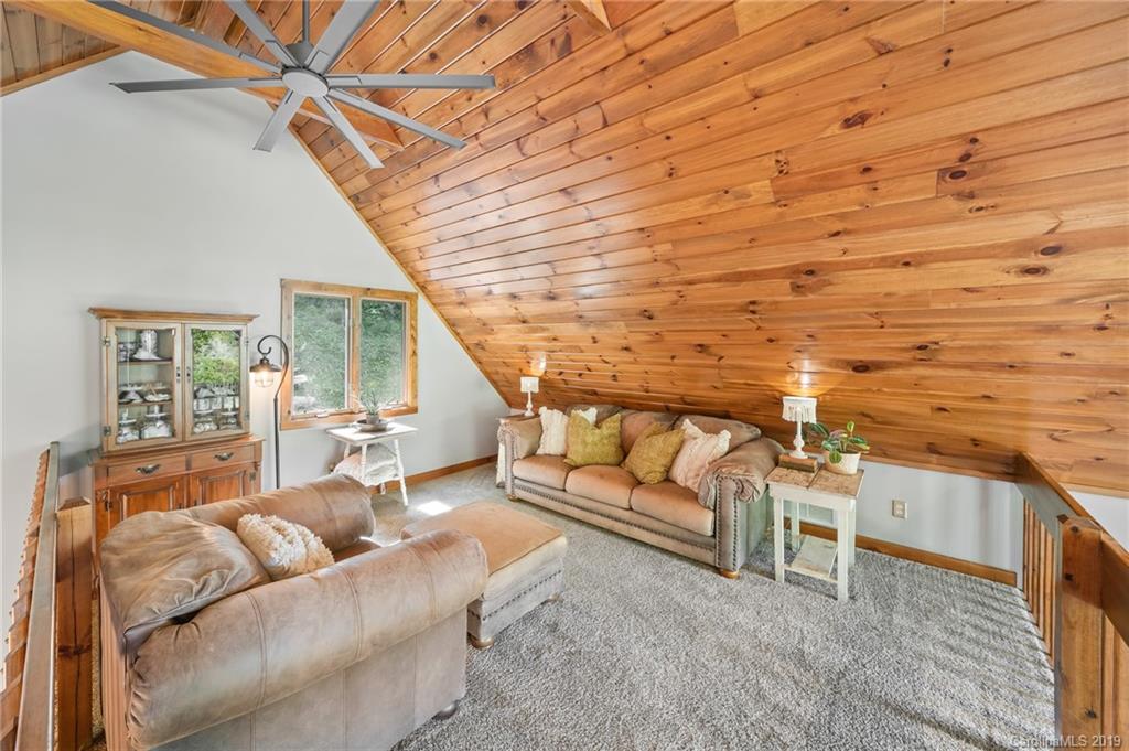628 Cove Creek Lane Weaverville NC 28787