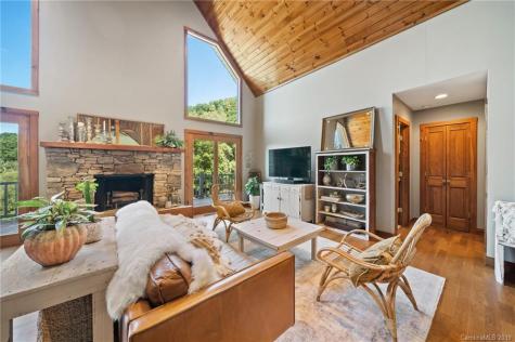 628 Cove Creek Lane Weaverville NC 28787