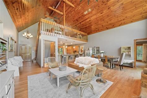 628 Cove Creek Lane Weaverville NC 28787