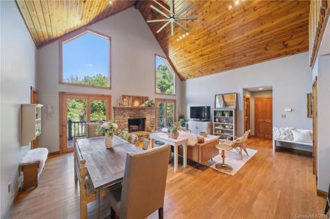 628 Cove Creek Lane Weaverville NC 28787