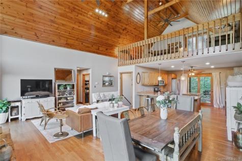 628 Cove Creek Lane Weaverville NC 28787