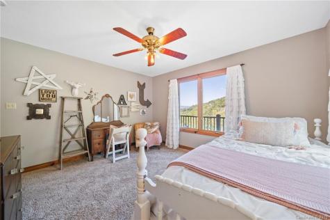 628 Cove Creek Lane Weaverville NC 28787