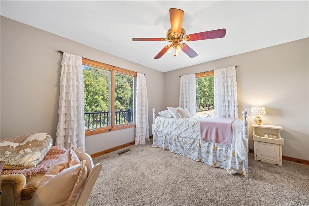 628 Cove Creek Lane Weaverville NC 28787