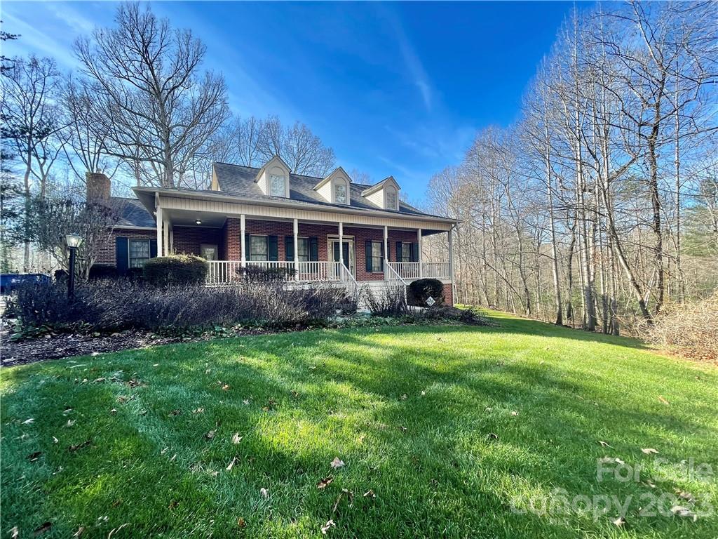 5863 Kingsway Boulevard Hickory NC 28602