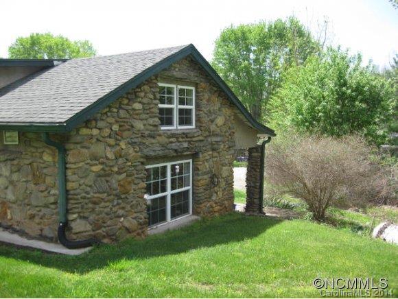 11 Old Mine Road Swannanoa NC 28778