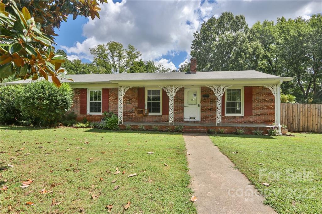 616 Glendale Drive Statesville NC 28677