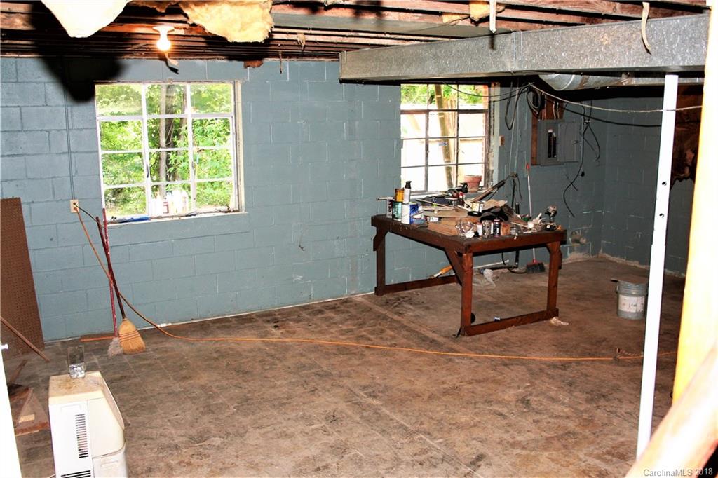 262 Longs Chapel Road Weaverville NC 28787