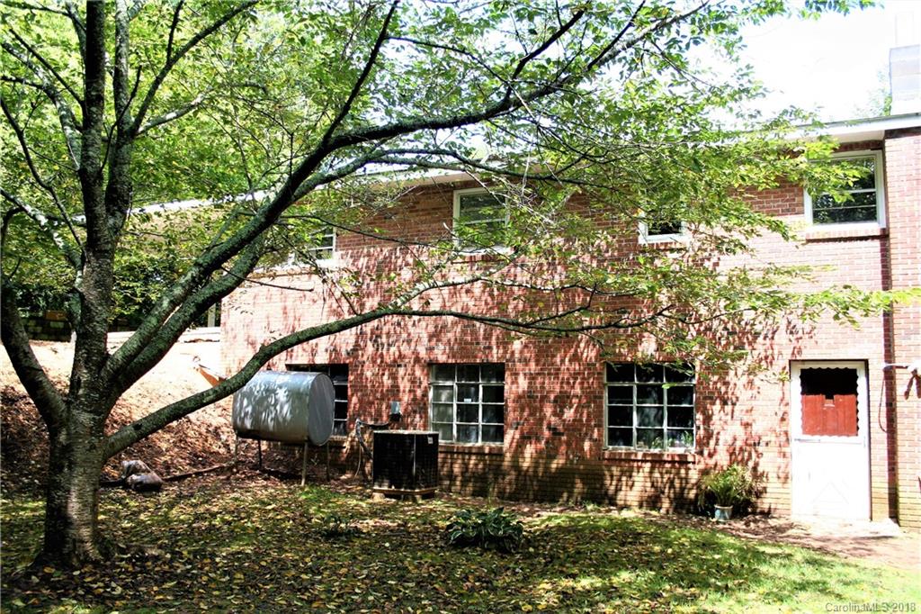 262 Longs Chapel Road Weaverville NC 28787