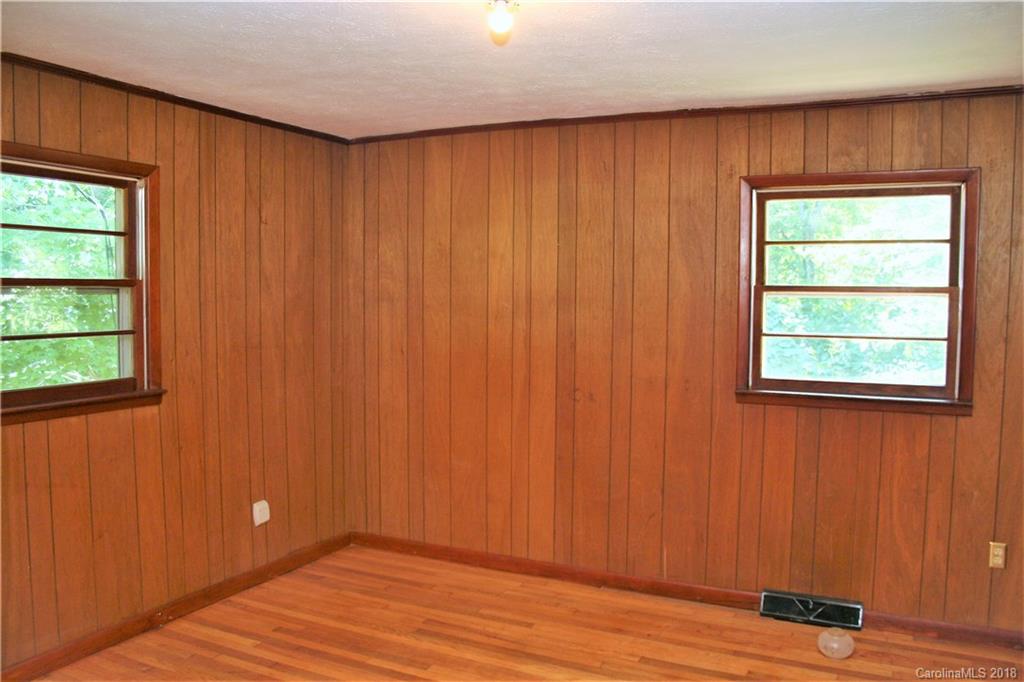 262 Longs Chapel Road Weaverville NC 28787
