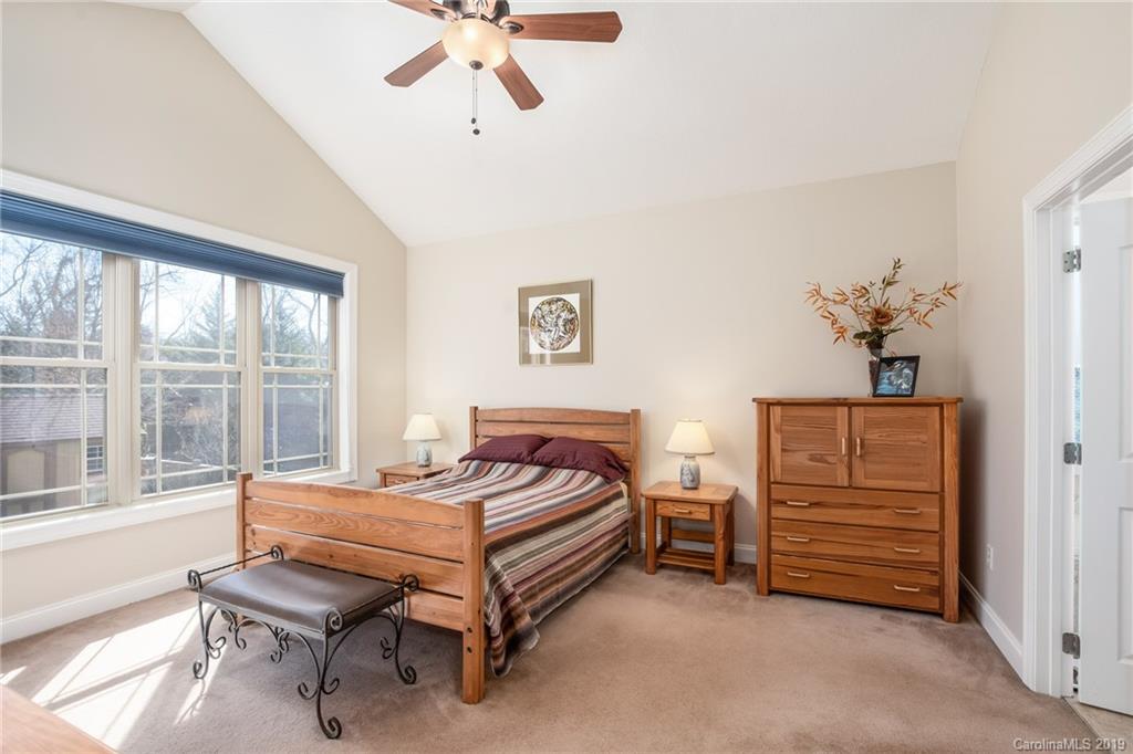 4 Alsatian Lane Asheville NC 28805