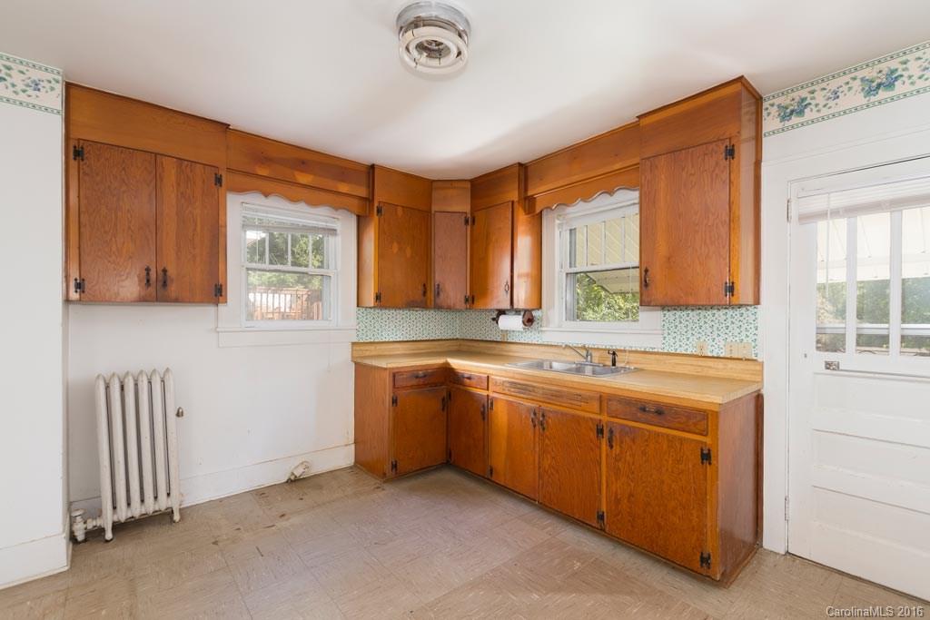 76 Harris Avenue Asheville NC 28806