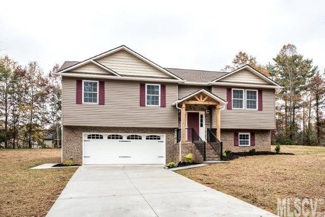 1147 24th Avenue Place NE Hickory NC 28601