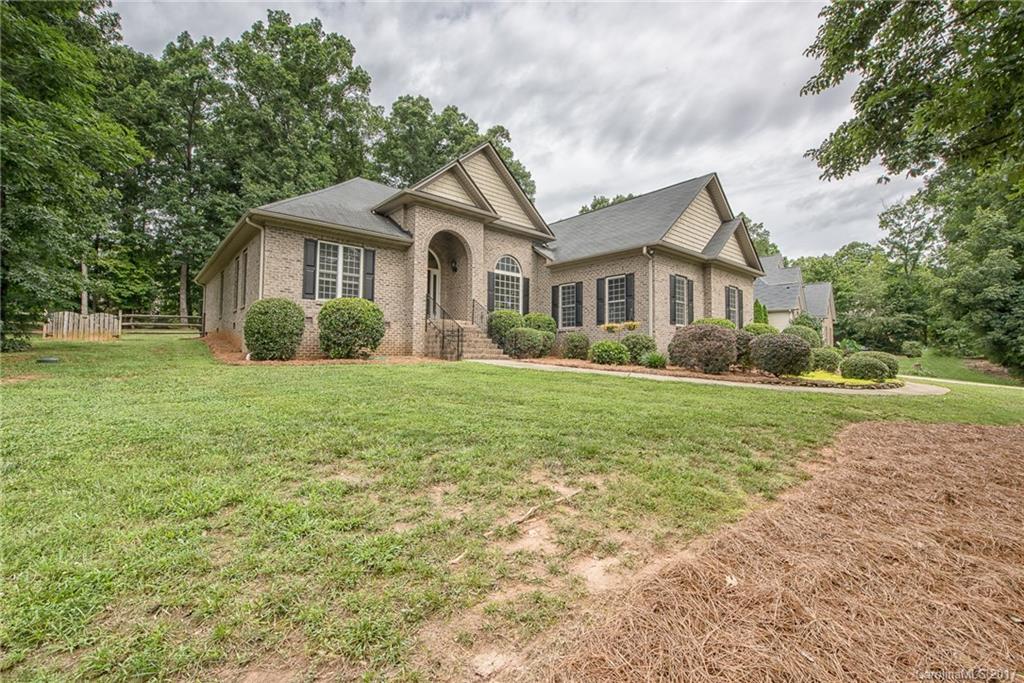 203 Gannett Road Mooresville NC 28117