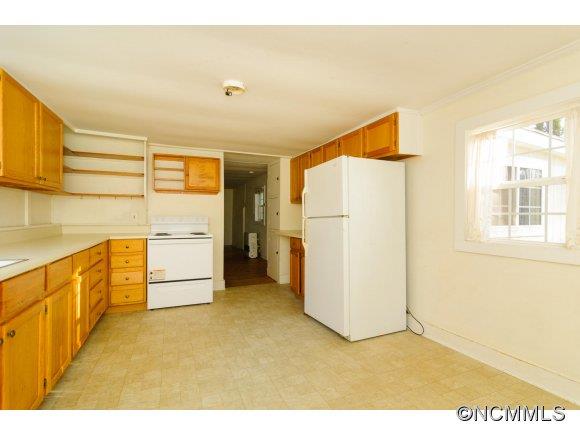 49 1/2 Forest Street Asheville NC 28803
