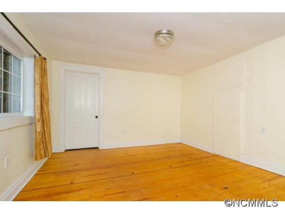 49 1/2 Forest Street Asheville NC 28803
