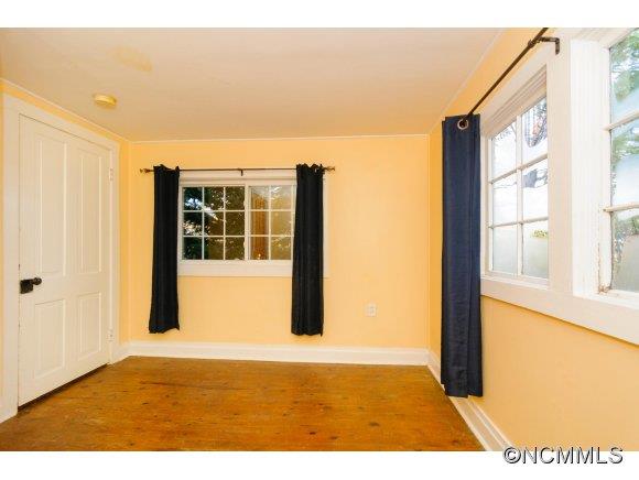 49 1/2 Forest Street Asheville NC 28803