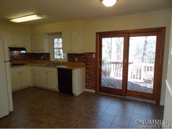 7 Ferncliff Drive Asheville NC 28805