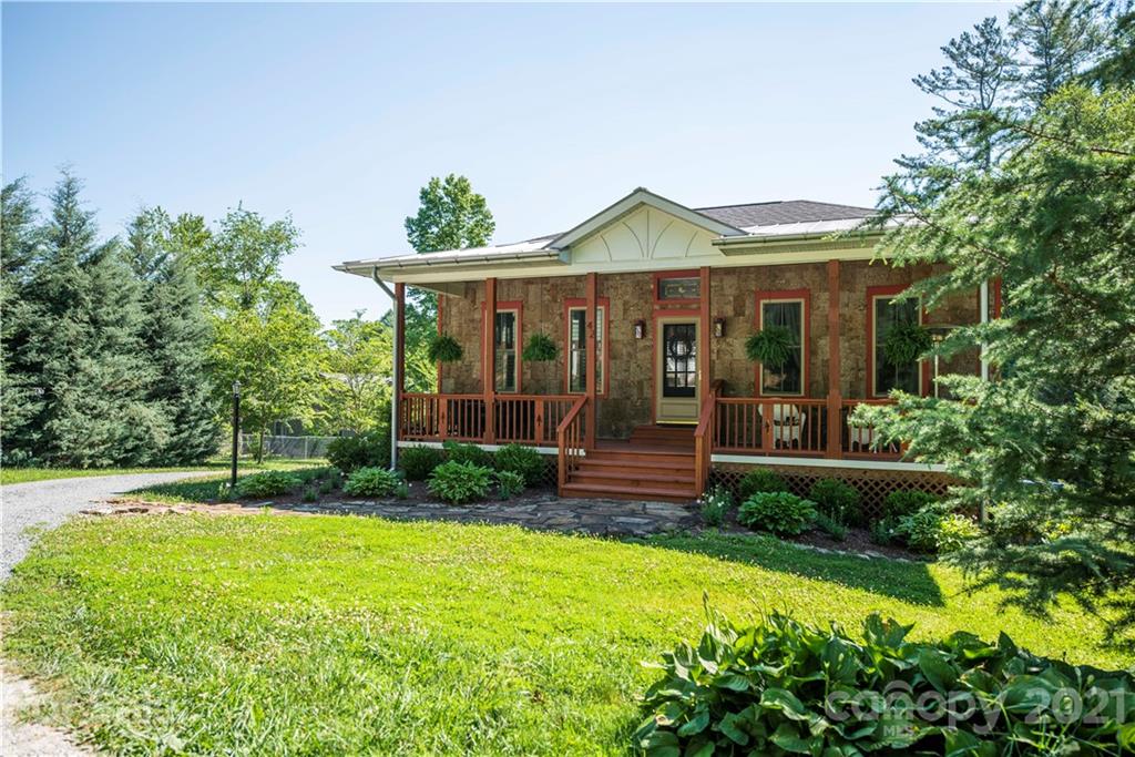 42 Boxwood Lane Brevard NC 28712
