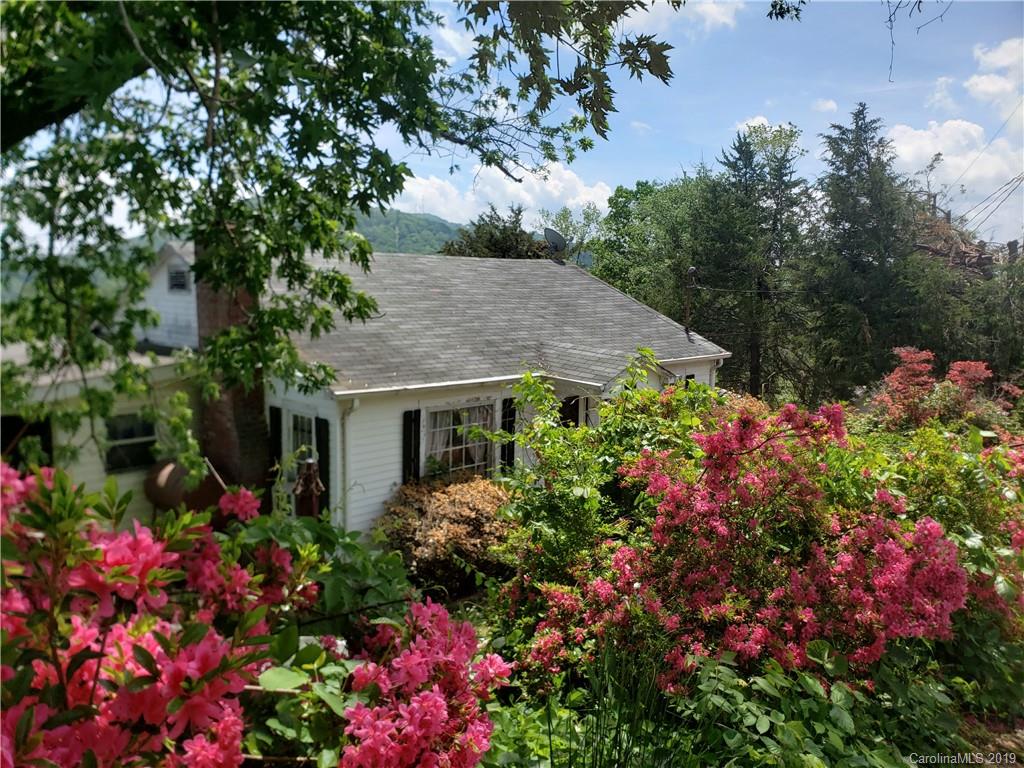 19 Pinnacle Street Marion NC 28752
