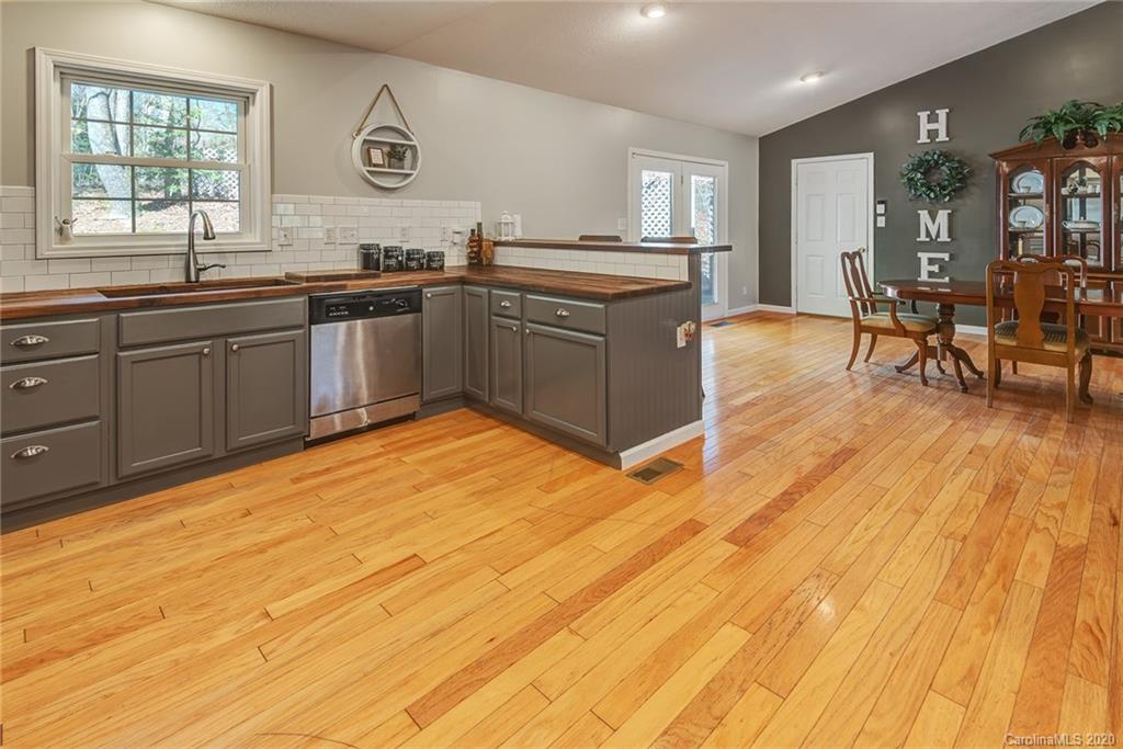 114 Churchill Downs Drive Fairview NC 28730