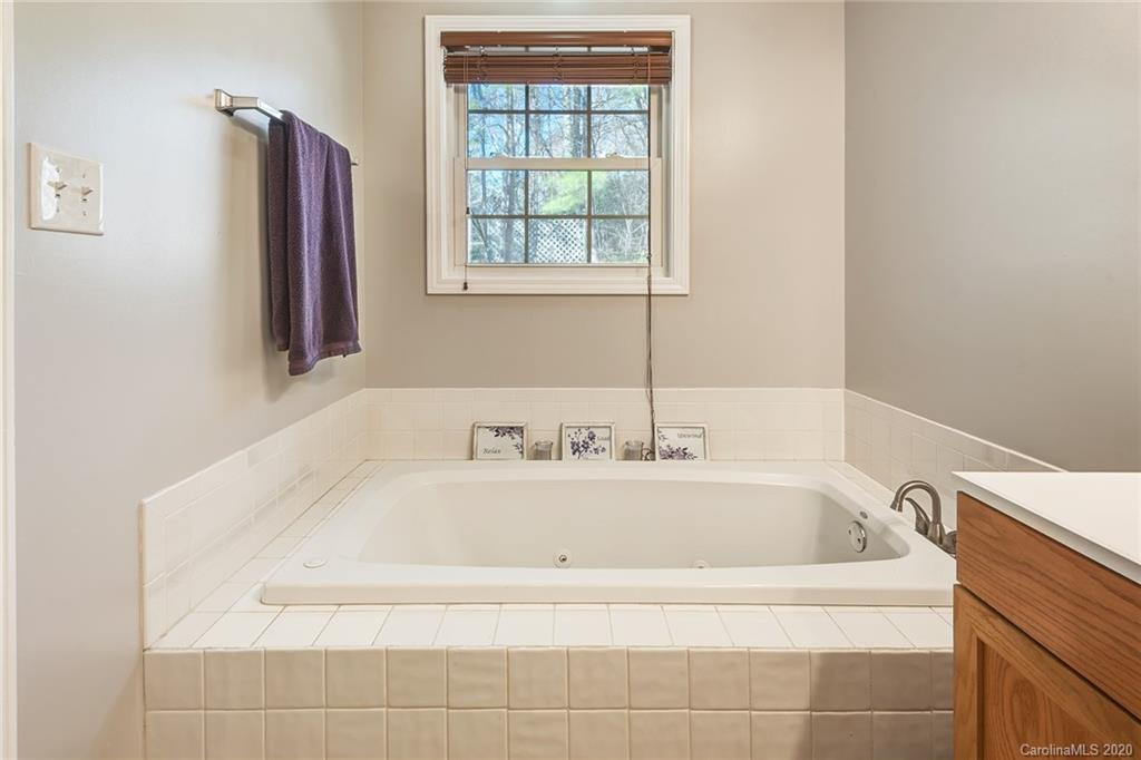 114 Churchill Downs Drive Fairview NC 28730