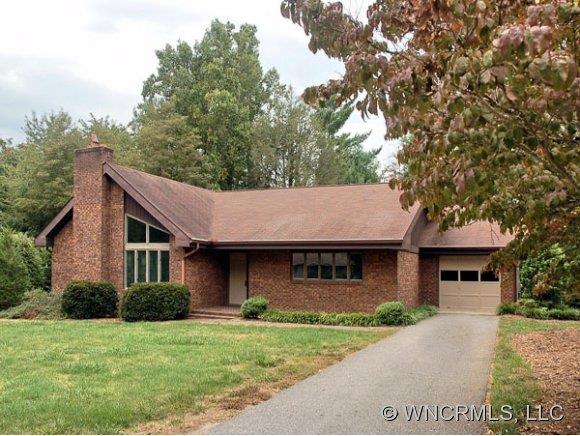 11 Ridgefield Place Asheville NC 28803