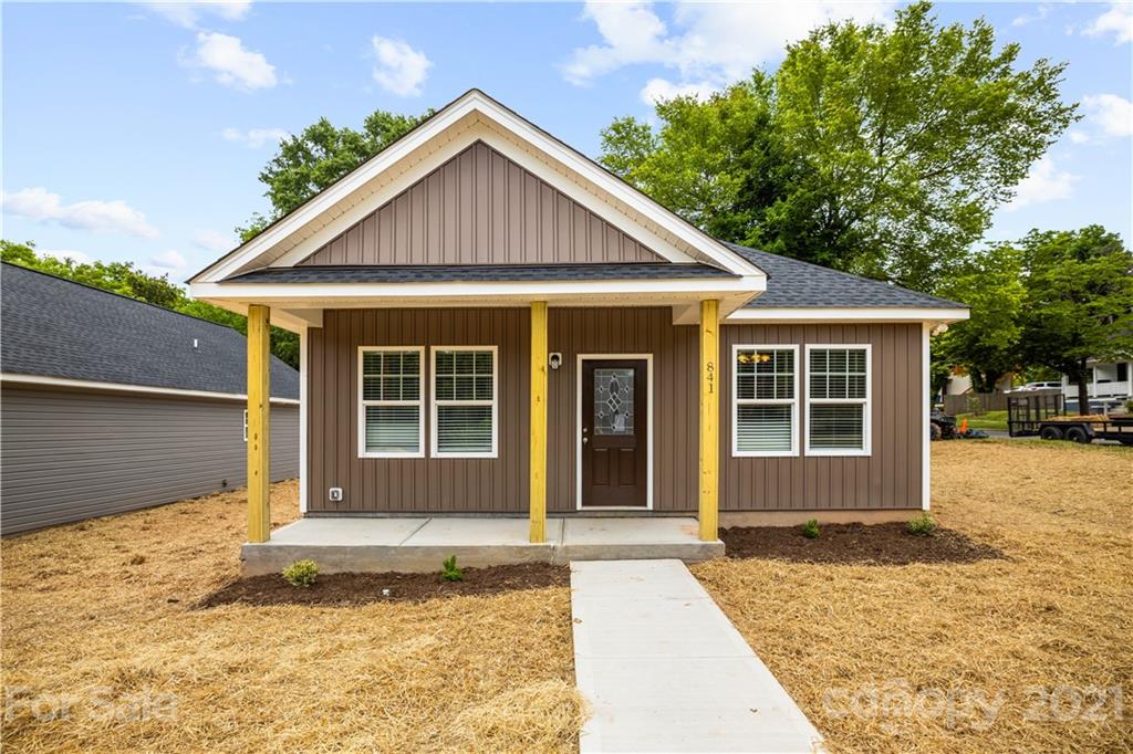 841 7th Street Statesville NC 28677